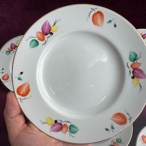 Set of 5 porcelain dessert dishes  - plates with gilding - Leningrad factory - LFZ