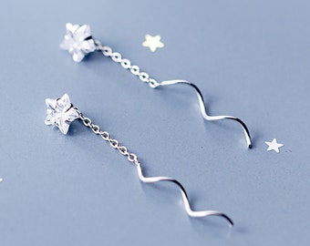 Moon and Star Ear Thread Fashion minimalist Threader Earring 925 Silver Unique birthday present gift for girl for her Everyday Drop Earring