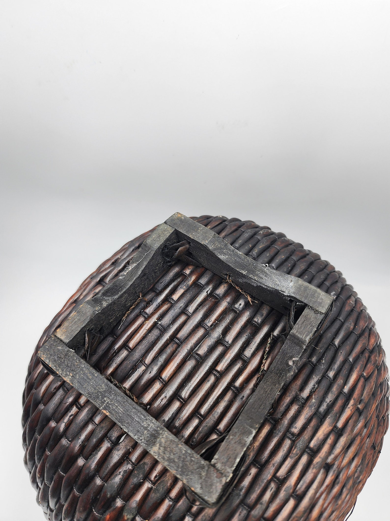 Antique Oriental Chinese Willow Reed Rice Basket 9.5