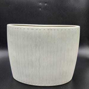 Gerechtigkeit Design Gruppe Keramik Wand Scones weiß Zwei Glühbirnen 27 cm breit + 10 cm Tiefe + 9 cm hoch