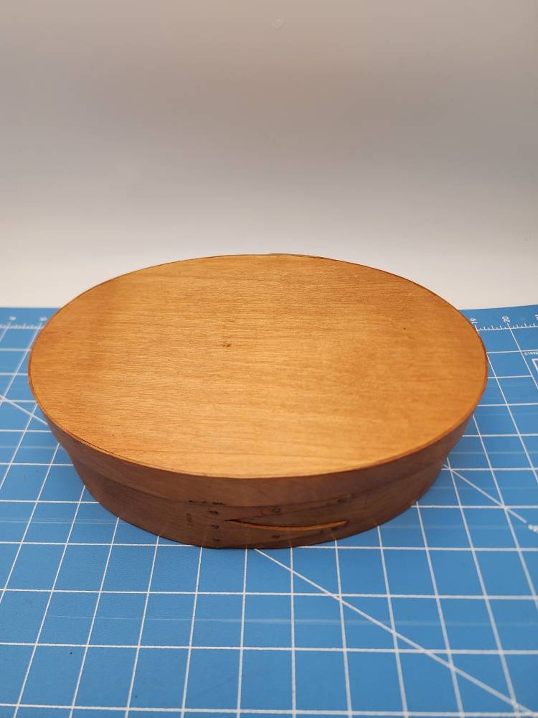 アンティーク雑貨 france vintage oval box shakers Vintage Oval Shaker Box with Lid. Hand made. | eBay