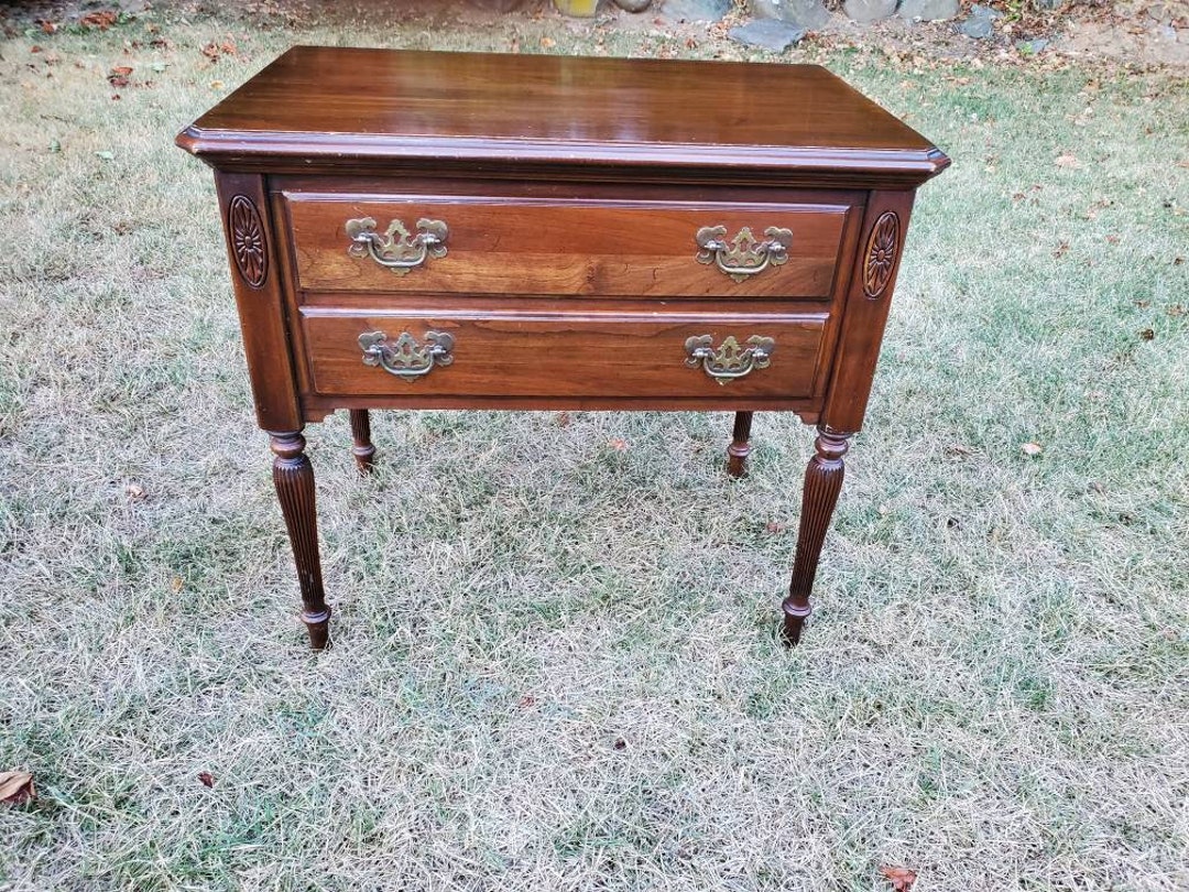 Ethan allen georgian court collection deals