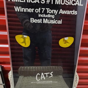 Vintage CATS, AMERICA&#39;S number one  Musical , Winner 7 tony, BROADWAY window card /poster