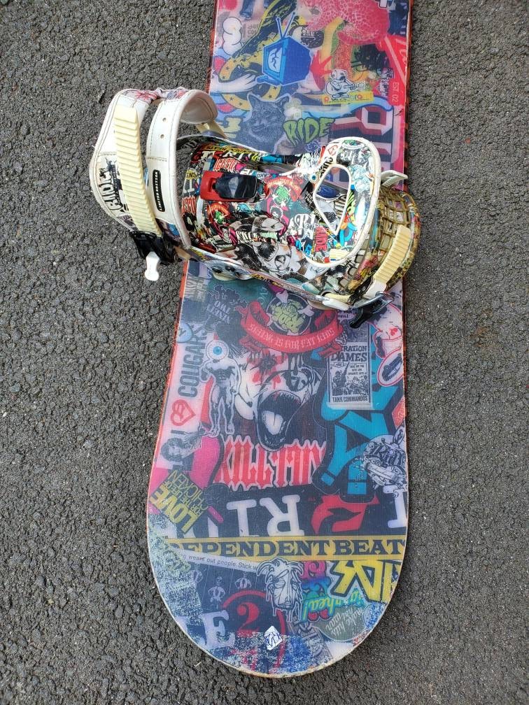 ライドDH限定版スノーボードスライムウォール85H PNLE 59インチ59 