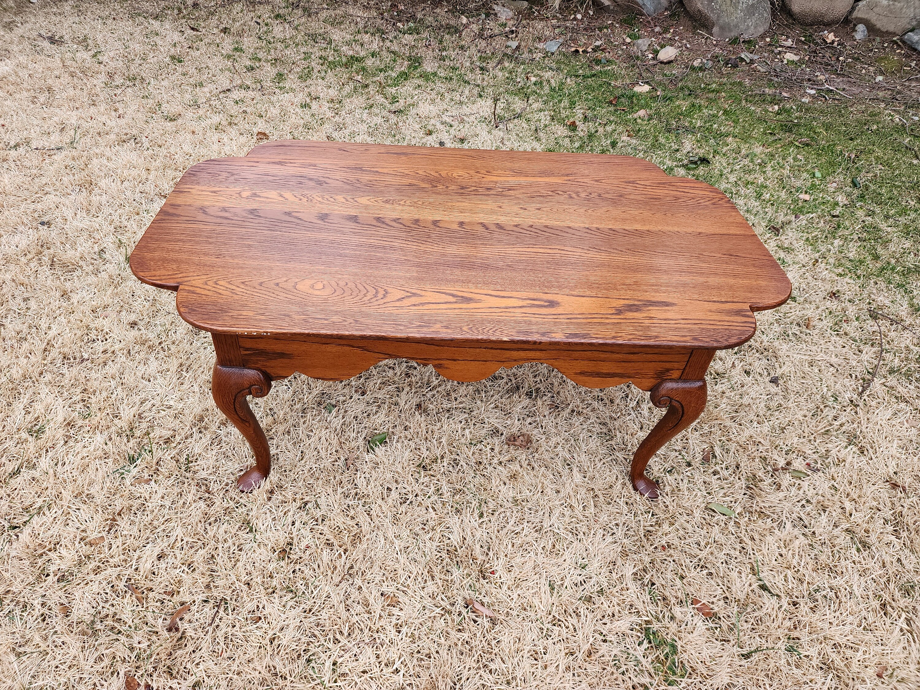 Vintage Scallop Oak Coffee Table Solid Tiger Oak/quarter Sawn Oak