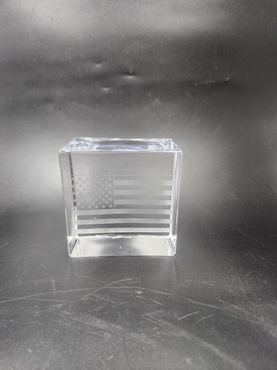 Simon Pearce Glass Paperweight American Flag Etch Art Glass