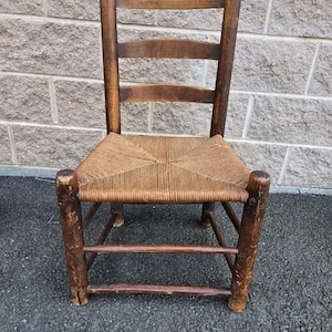 Antique shaker ladder back  dining chair rush seat maple pre 1830s