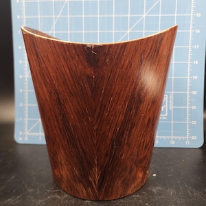 Schweden Mid Century Modern Eiskübel von Martin Aberg für Servex 18,8 x 16,5 cm Durchmesser 12,5 cm Basis brasilianisches Palisander Bugholz Kunststoff Linie Messing