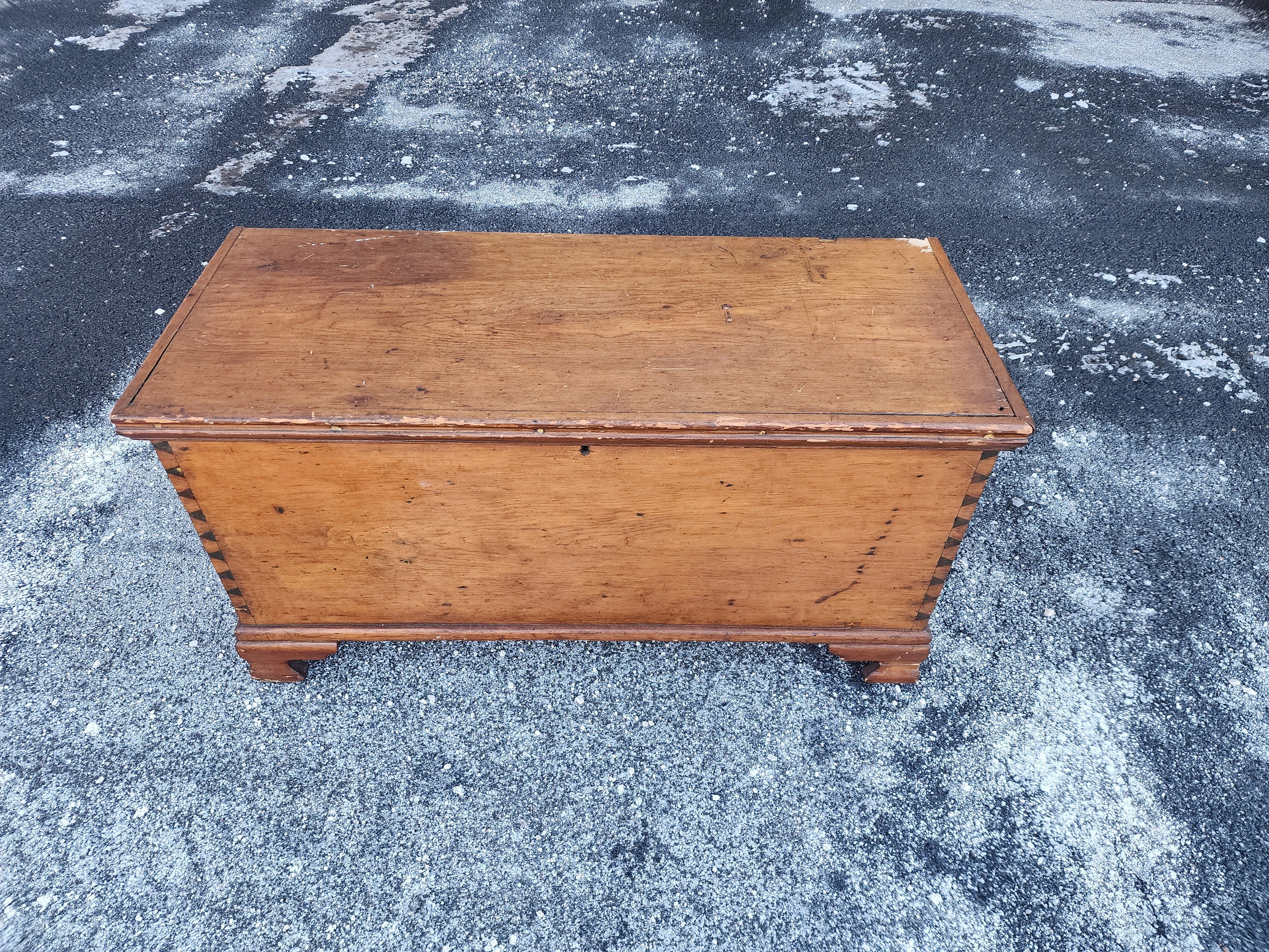 Deep blanket chest new arrivals