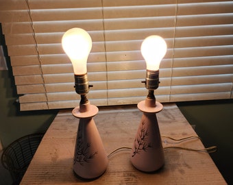 Paar vintage roze gouden accenttafellampen met een basis van 11,75" en 4".