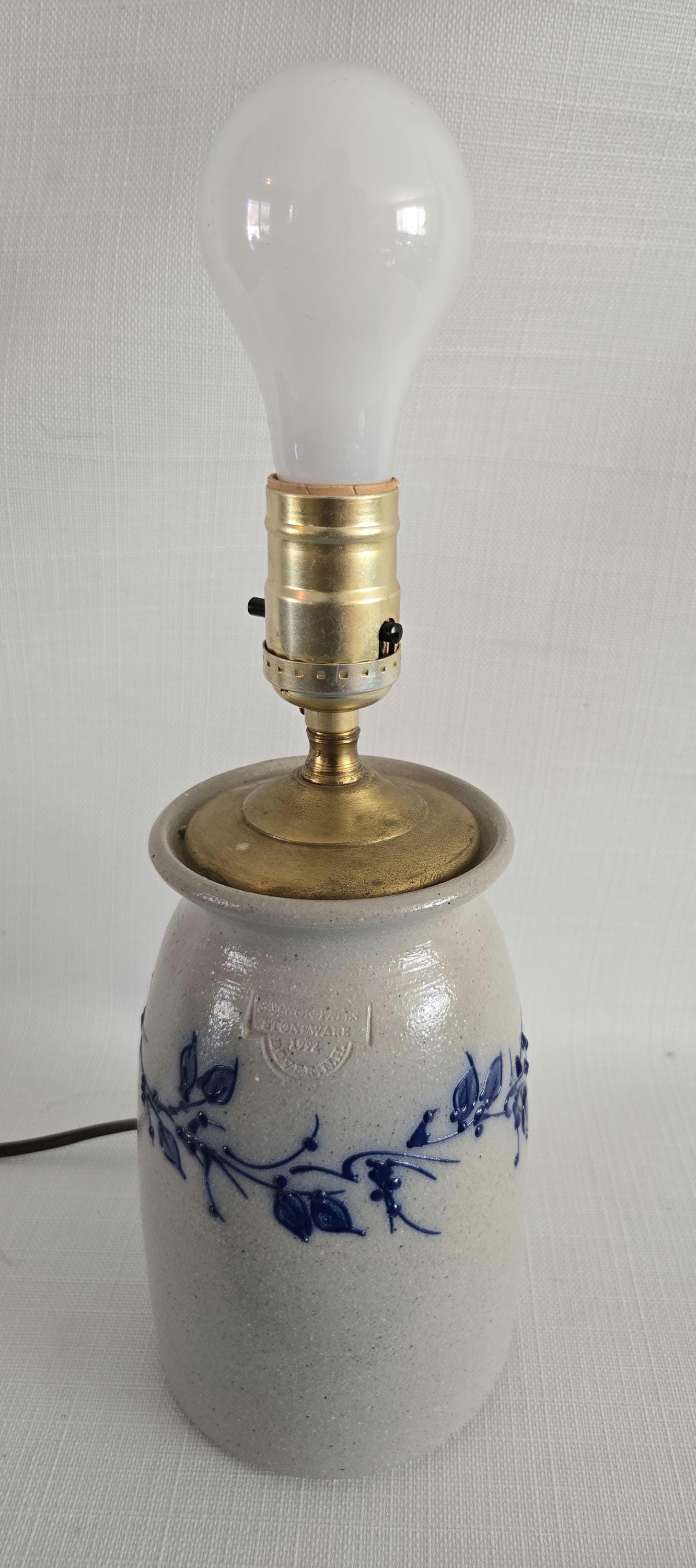 Salmon Falls Stoneware Pottery Table Lamp Blueberry Vine Electric