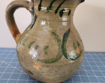 ミッドセンチュリーハンドメイドのブルジオスタイルの石製水差し、1930