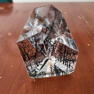 Baccarat modern faceted paperweight