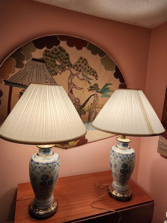 Frederick Cooper Chicago Table Lamp Porcelain Flowers Floral Brass