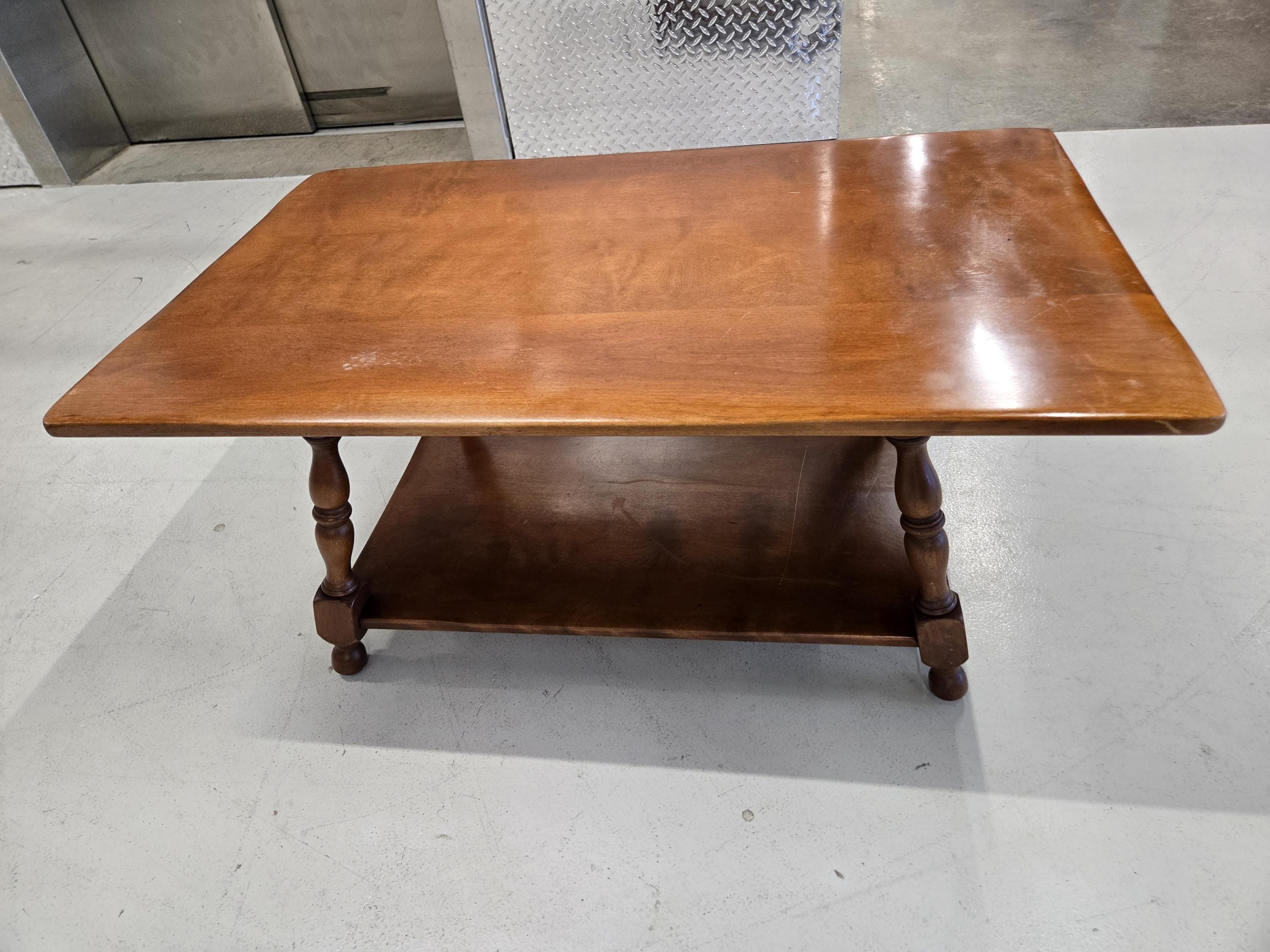 Vintage A Cushman Creation Colonial Fairfield Coffee Table Maple