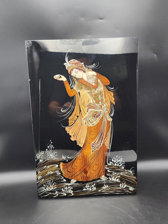中東 ペルシャ 金属工芸品 壁装飾 特大直径約49cm 中東 ペルシャ 金属工芸品 壁装飾 特大直径約49cm