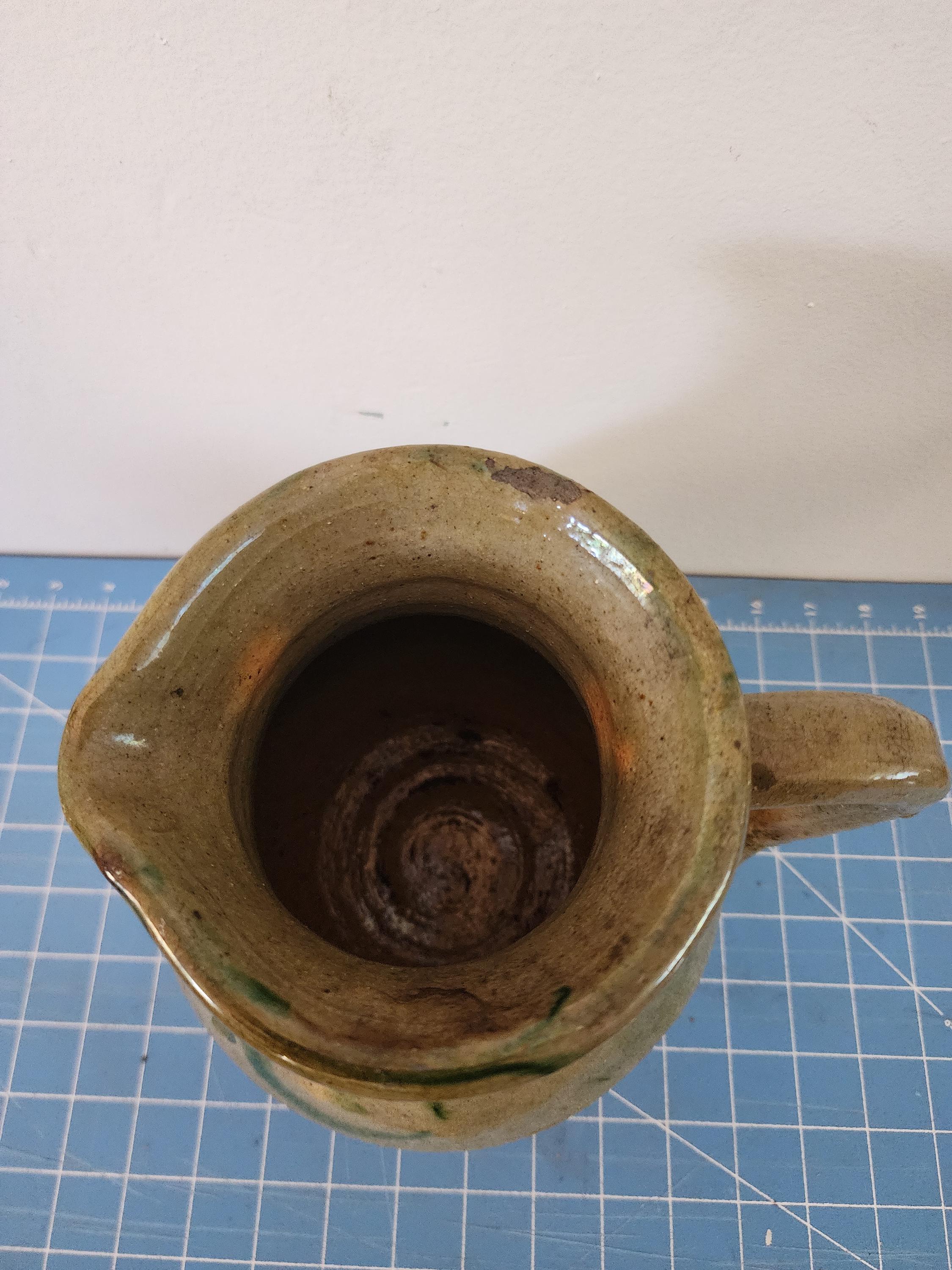 ミッドセンチュリーハンドメイドのブルジオスタイルの石製水差し、1930