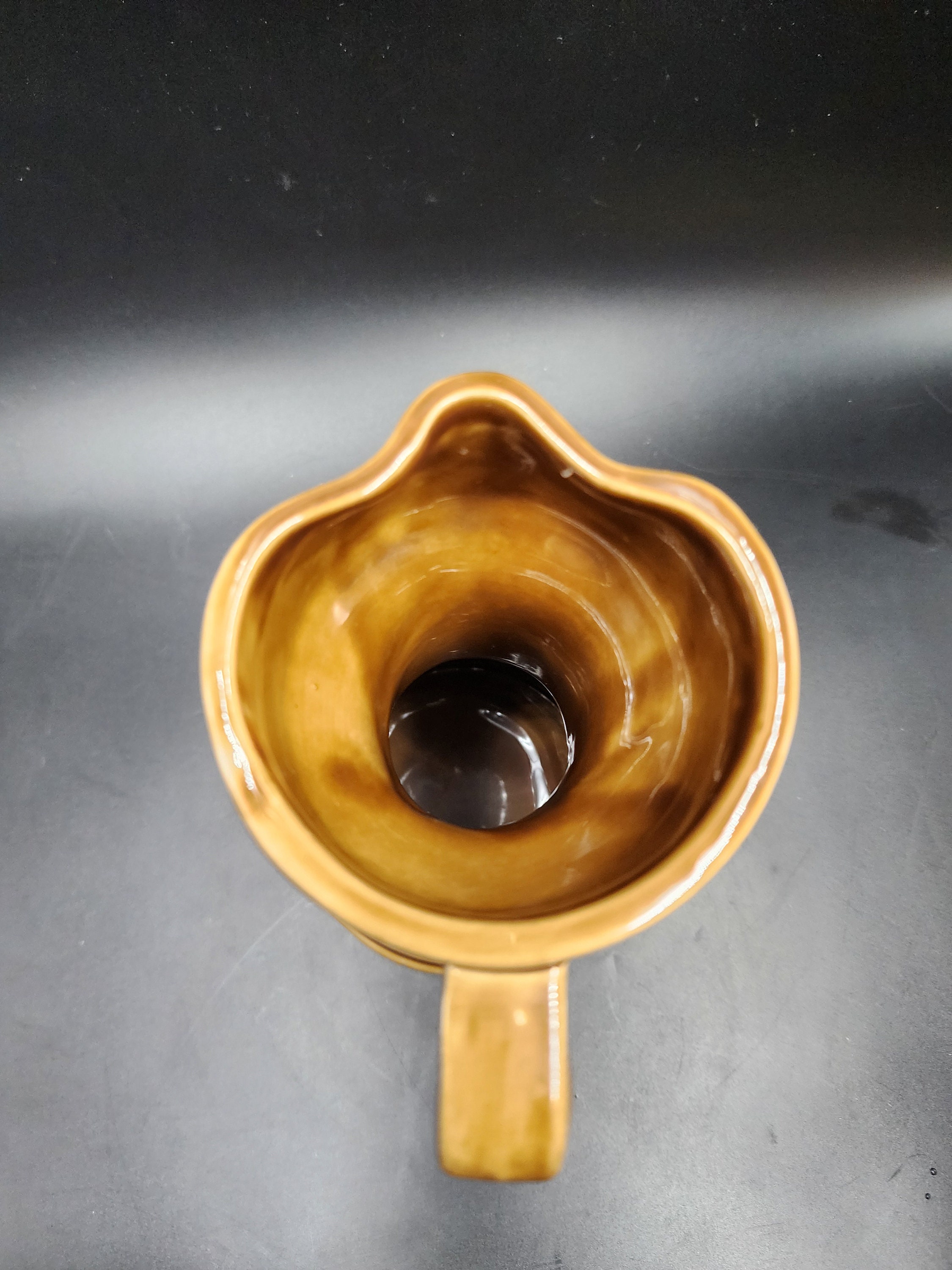 ヴィンテージ バッサーノ イタリア 陶器製水差し 花瓶 高さ 8 インチ