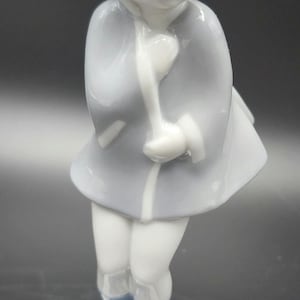 Vintage Metzler and Ortloff Germany  figure Claire girl in the wind 7&quot; tall