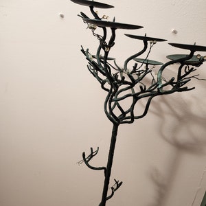 Vintage twig floor wrought-iron candle holders 7 lite candelabra resin flower blossom 45.5 high tree branch root image 6