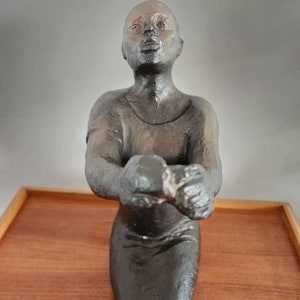 Klara sever sculpture stone ware women