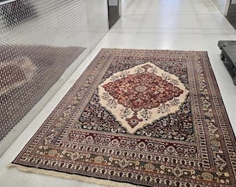 Louis De Poortere reproduction antique Muskabad Wool Area Rug measurements 115" x 77'in (6'4in×9'5") European version