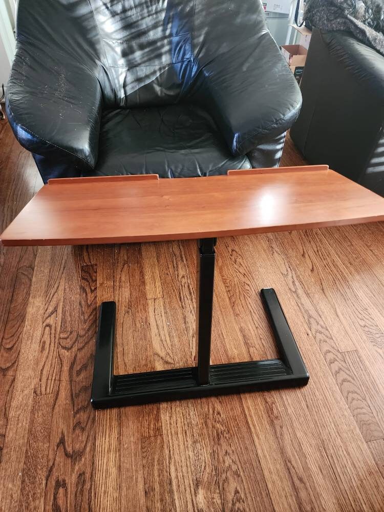 Herman Miller Levenger Scooter Stand Mini Desk Cherry Wood Metal