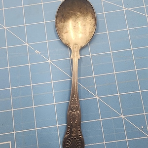 Vintage USN Navy National Silver Co King Pattern Silver Plate Soppsked 7 tum