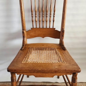 Antique early American press back oak  chair 1800_early 1900 cane seats bent oat