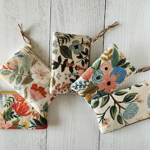 Rifle Paper Co monedero floral, mini billetera