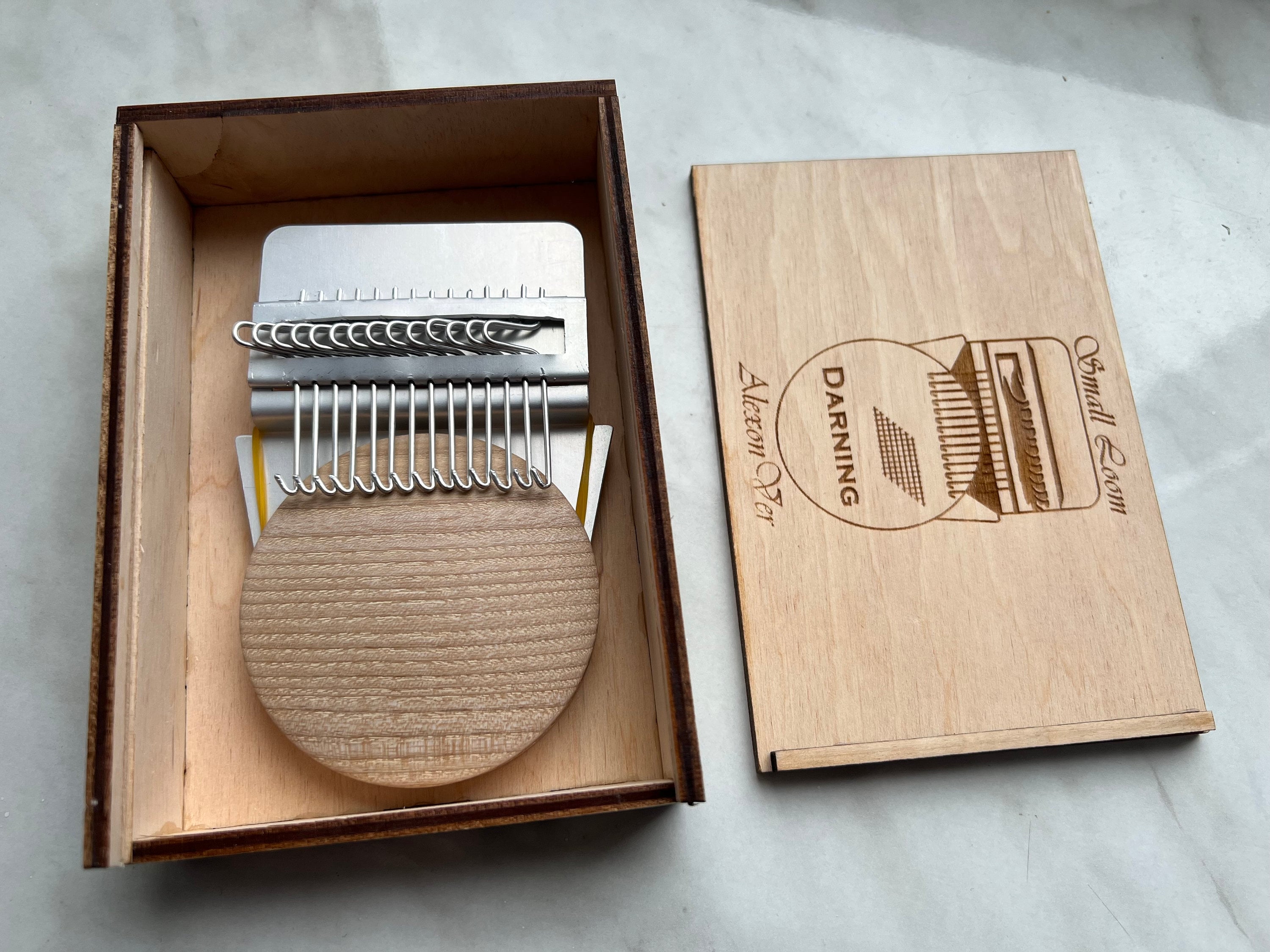 Mending Loom/ Type Speedweve/ in Wooden Box 