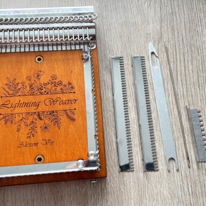 Lightning weaver, Weaving loom, Tapestry loom, Weaving tools