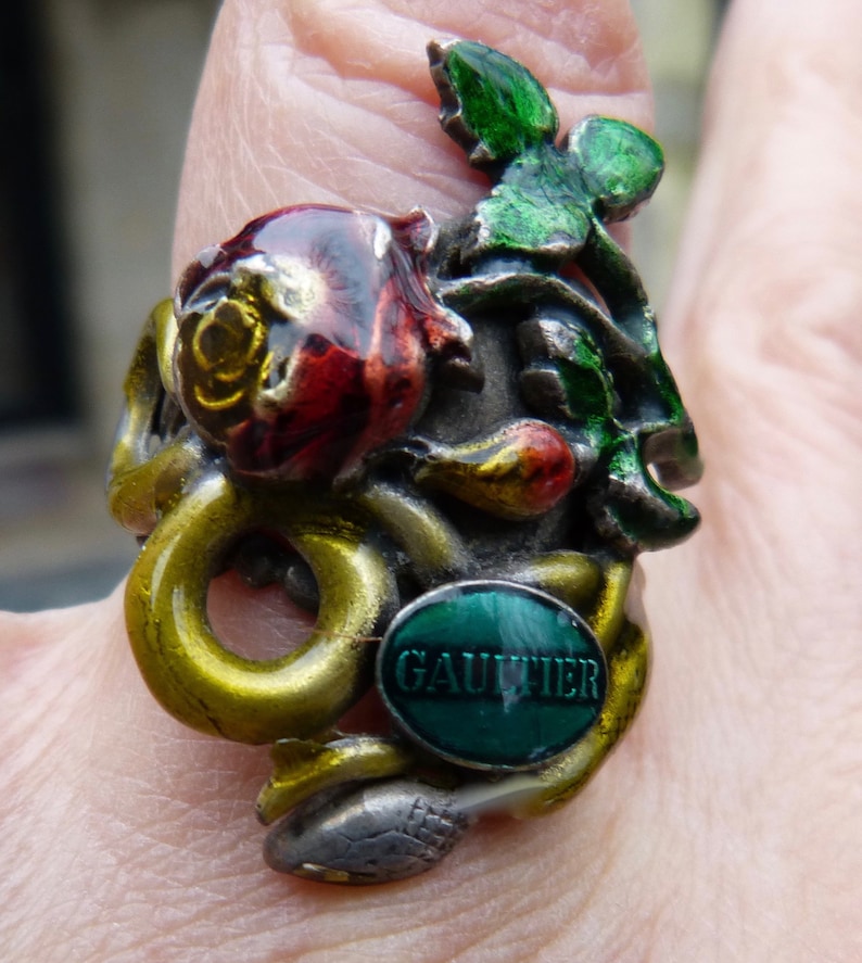 Gaultier enamelled ring