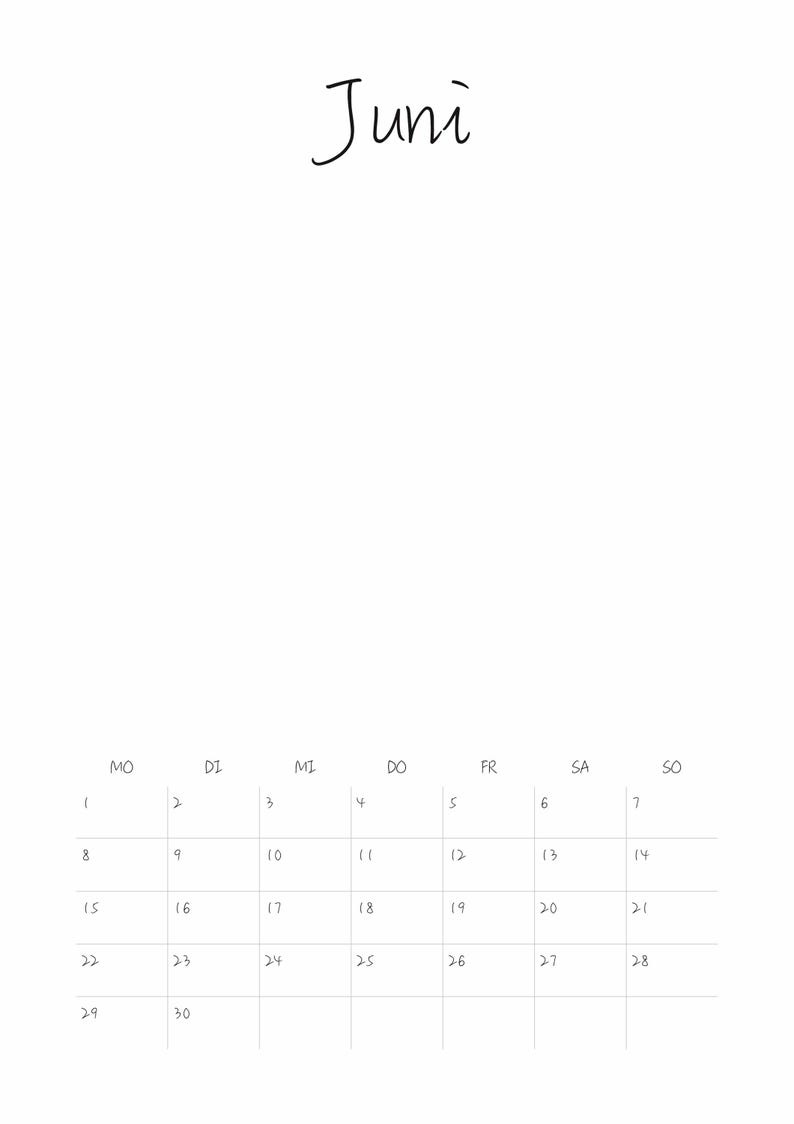 Blanco doe-het-zelf wandkalender voor 2026, 2027 en voor altijd – A4-wandkalender, ringband, aquarelpapier of mixed media om op te schilderen. afbeelding 9