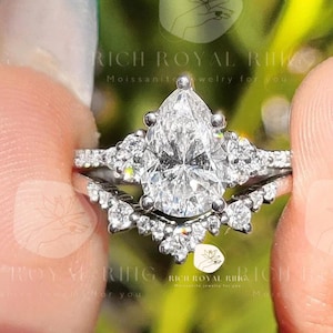 1.75 CT Pear Cut Moissanite Engagement Ring Set Women Cluster Moissanite Wedding Ring Set Vintage 14k White Gold Bridal Set Anniversary Gift