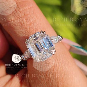5.5 CT Emerald Cut Moissanite Engagement Ring 14K Solid Gold Wedding Proposal Ring Diamond Vintage Ring Promise Anniversary Ring For Wife
