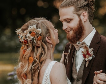 Unieke bruiloftshaaraccessoires, bruidshaarstukken en haarkammen met gedroogde bloemen voor uw perfecte Boho Wedding Look, eucalyptus haarstuk