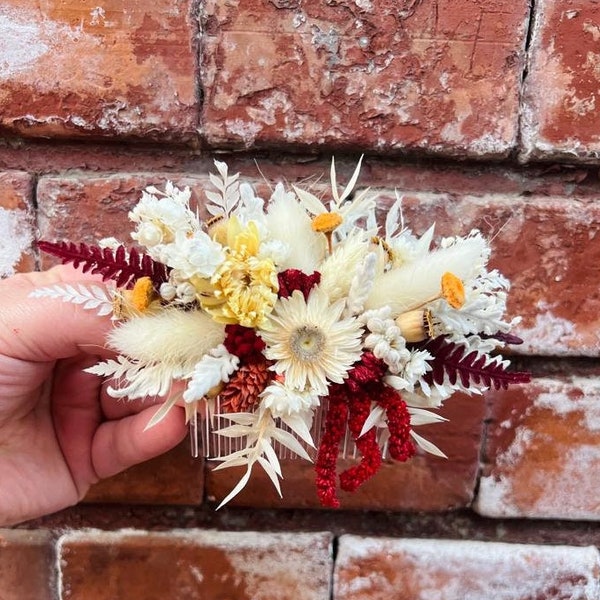 Dried flower hair piece, Burgundy hair comb, Bridal hair piece, Boho headpiece, Rustic hair piece, Wedding hair piece, Boho hair piece