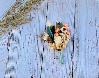 Pampasgras corsages, gedroogde bloemen bruiloft boutonniere, zalm knoopsgat, rustieke bruidegom boutonniere, gedroogde eucalyptus boutonniere