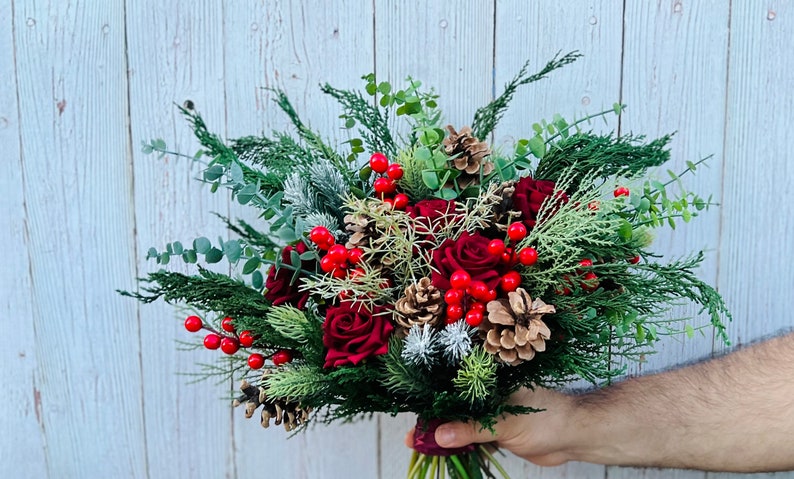 Ramo de Navidad rojo, ramo de boda de rosas de invierno, ramo de Navidad seco, ramo de novia de rosas de invierno, ramo de invierno de Navidad imagen 3