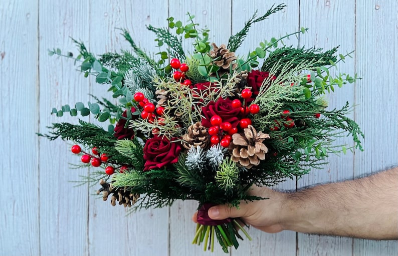 Ramo de Navidad rojo, ramo de boda de rosas de invierno, ramo de Navidad seco, ramo de novia de rosas de invierno, ramo de invierno de Navidad imagen 4