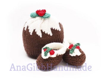 Christmas Pudding Hat and Booties Set