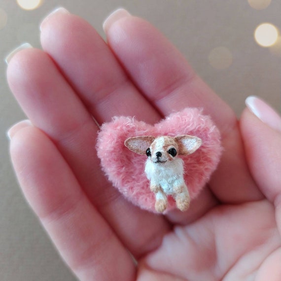 crocheted chihuahua dog gift souvenir small cute realistic 1