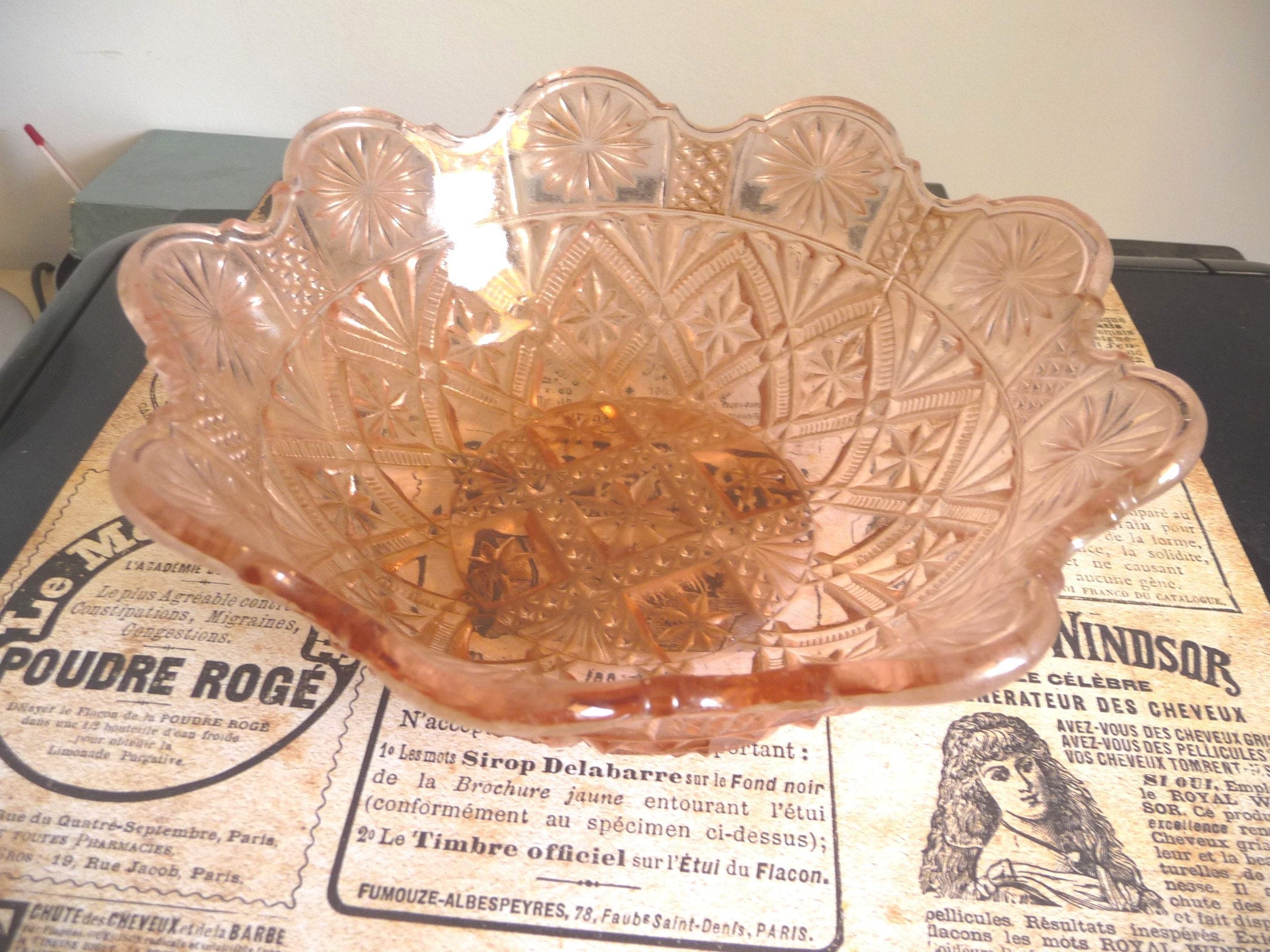 Coupelle Verre Rose, Compotier Vintage, Vide Poches, Coupe Friandises, Coupe Ancienne