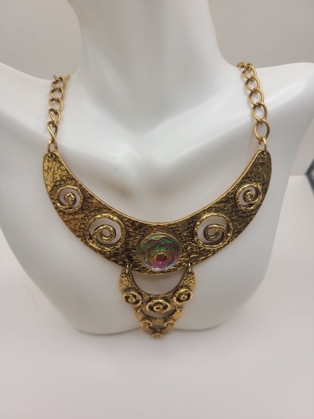 Höe Necklace main image 1