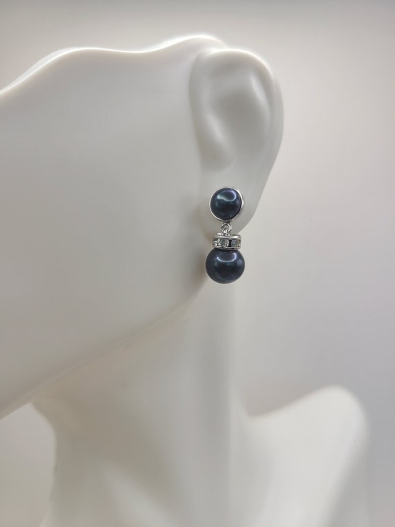 Silver Black Pearl Earrings