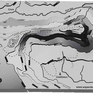 Mam Tor et Lose Hill : sculpture cartographiée en acier inoxydable