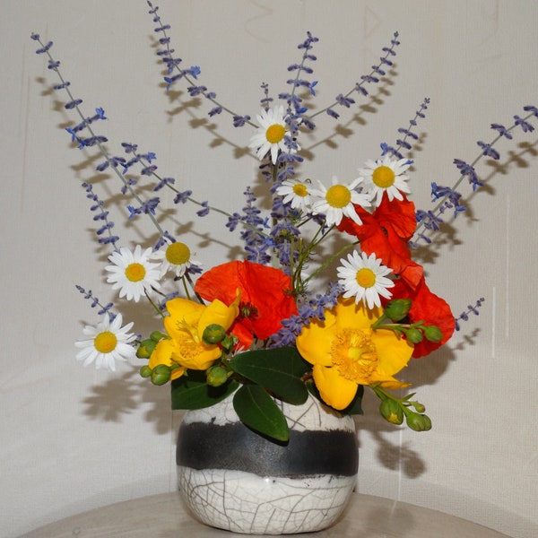 VASE piques fleurs en RAKU