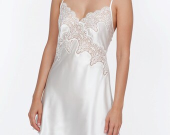 Bridal nightgown, wedding lingerie, Bridal underwear, white lingerie, lace lingerie, honeymoon lingerie, wedding night set