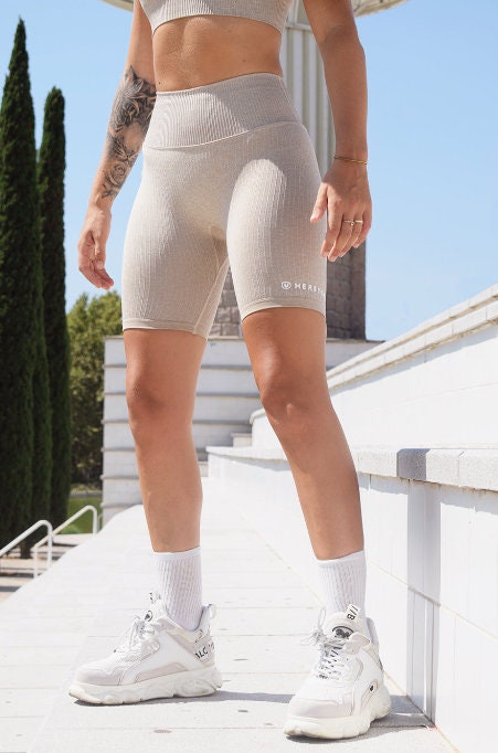 Biker shorts store gym
